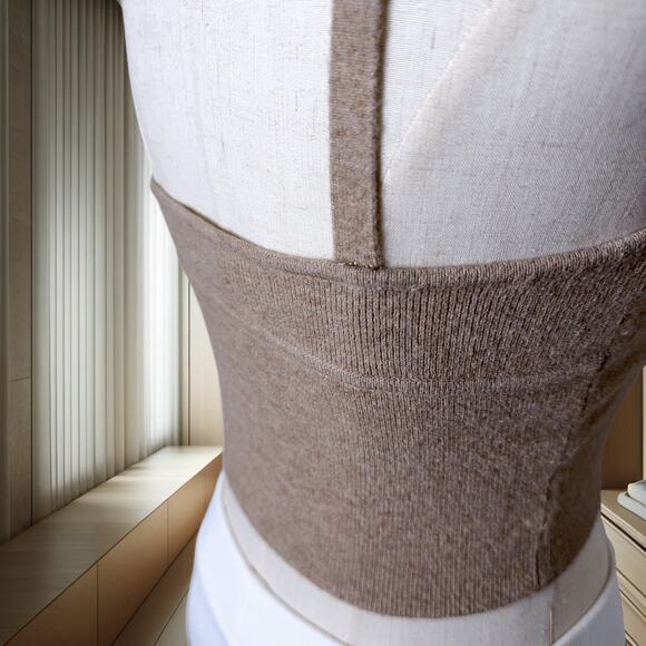 Women's Aritzia Wilfred Sicily Sweater (S Heather Gold Camel) - Picture 5 of 7